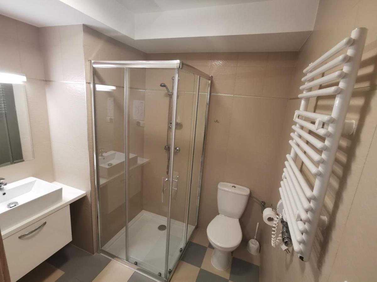 DziwnówOsrodek Wczasowy Medyk Pum公寓式酒店 外观 照片